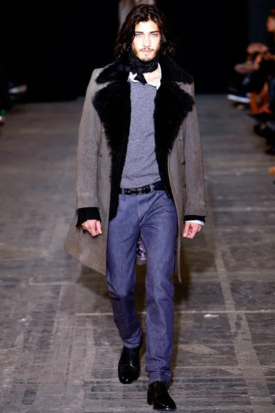 Look 21